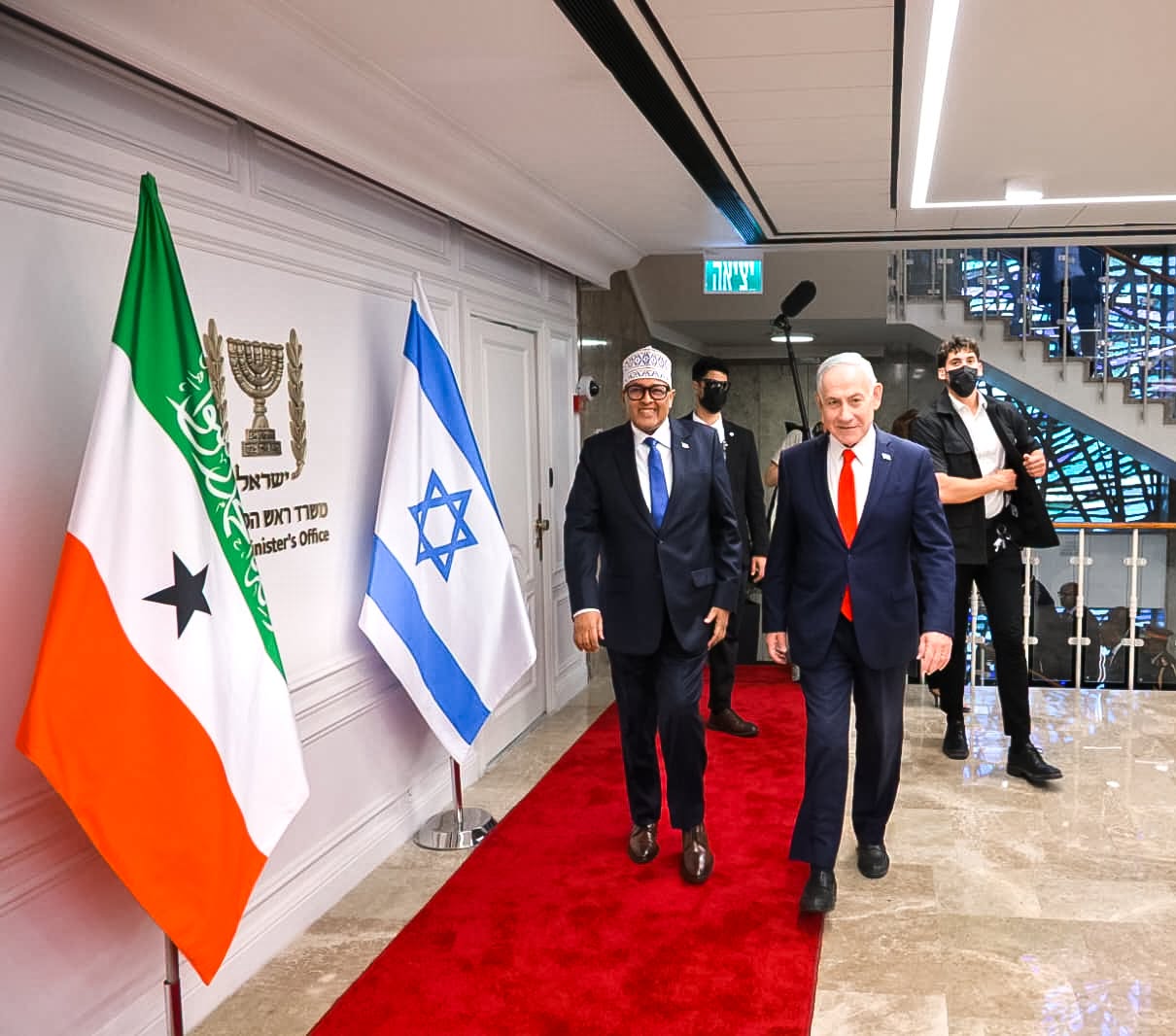 A historic milestone for Somaliland–Israel relations: H.E. President Abdirahman Mohamed Abdilaahi (irro) was met with Israeli Prime Minister Benjamin Netanyahu and signed a Strategic Cooperation Declaration, paving the way for deeper partnership, innovation, investment, and shared prosperity.